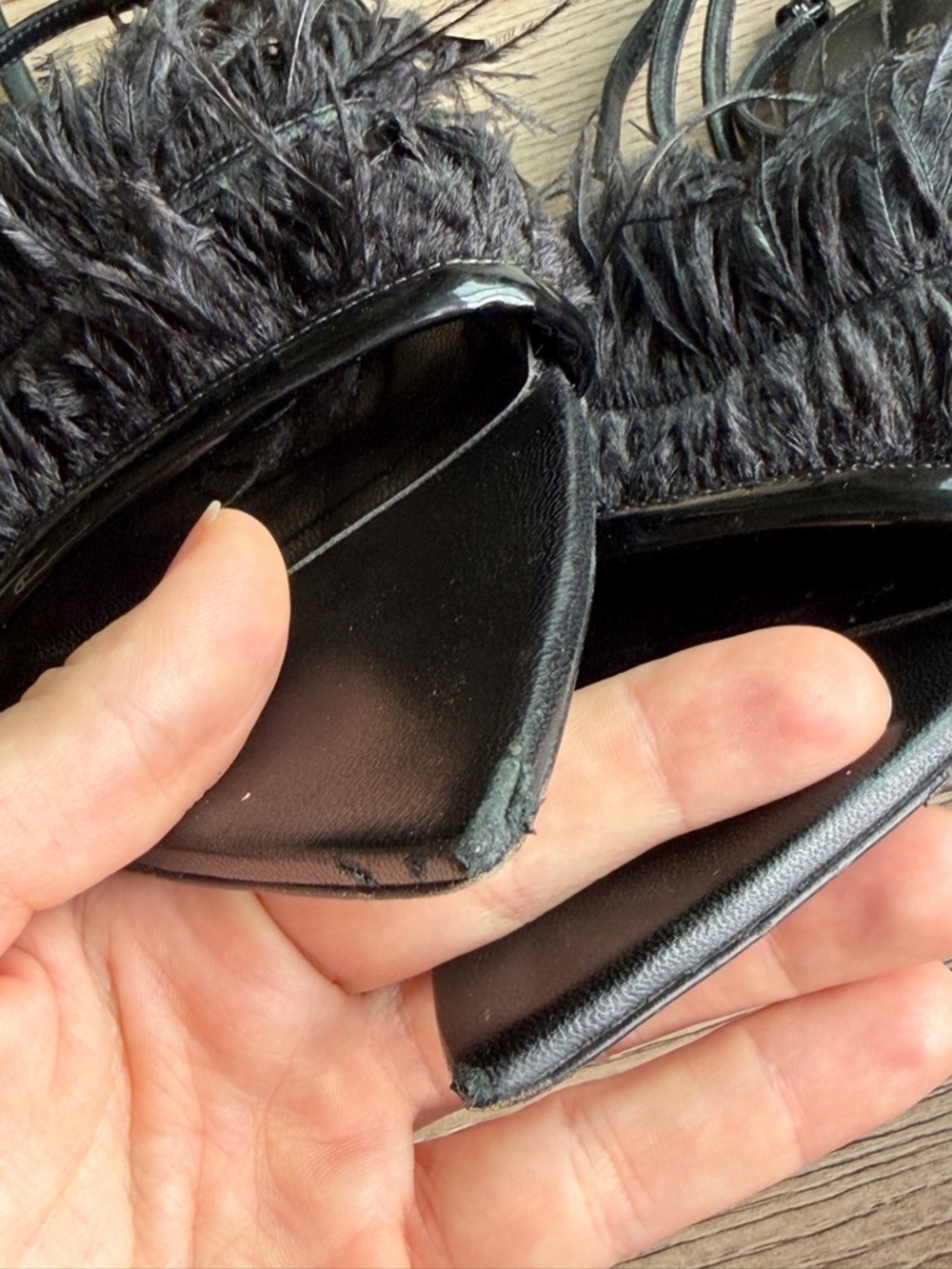 Saint Laurent Ostrich Black Feather-Trim Pointed sandals - Picture 16 of 17